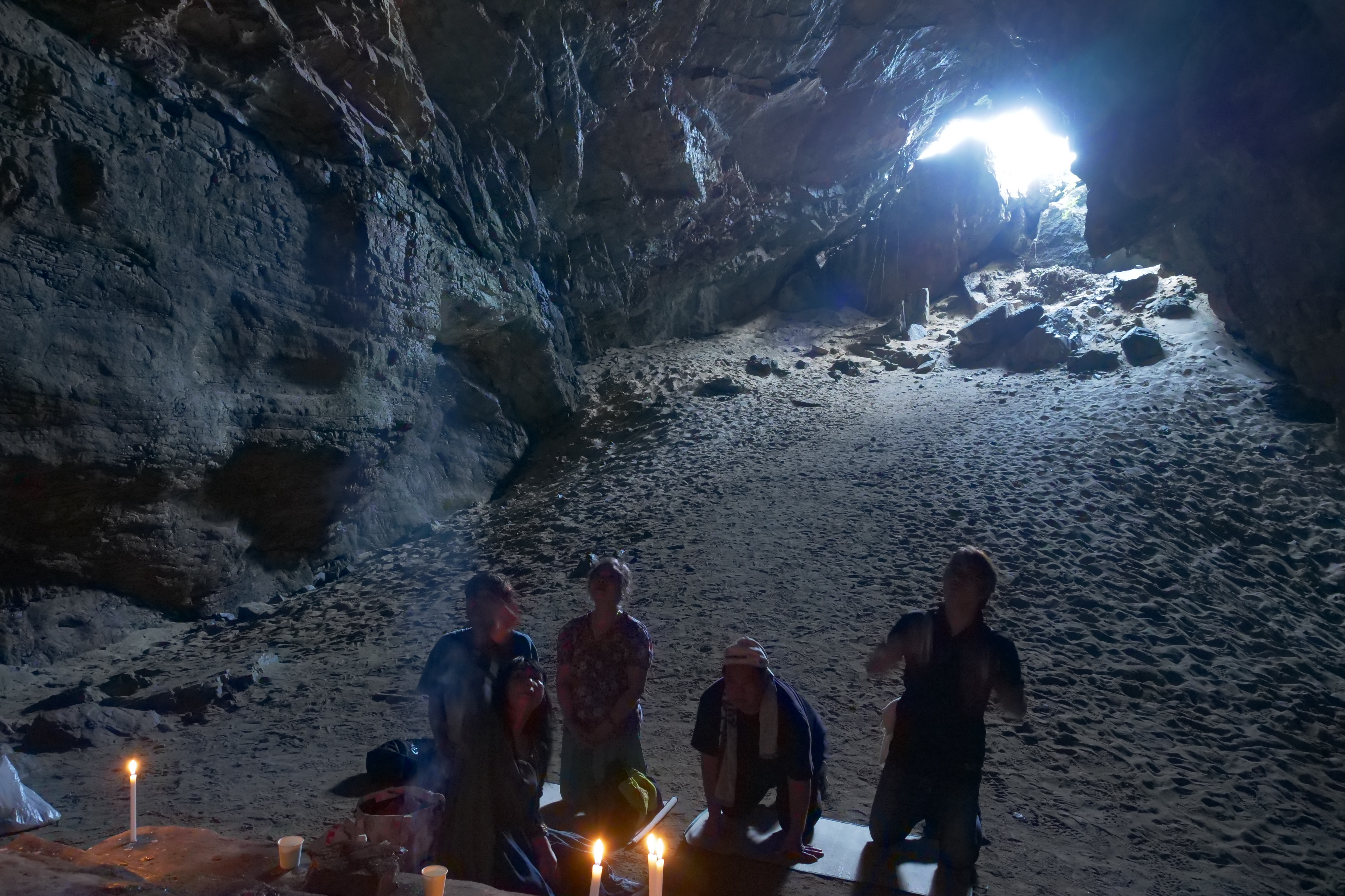 Skylight in Kumaya Cave